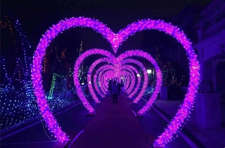 LED柔性透明屏